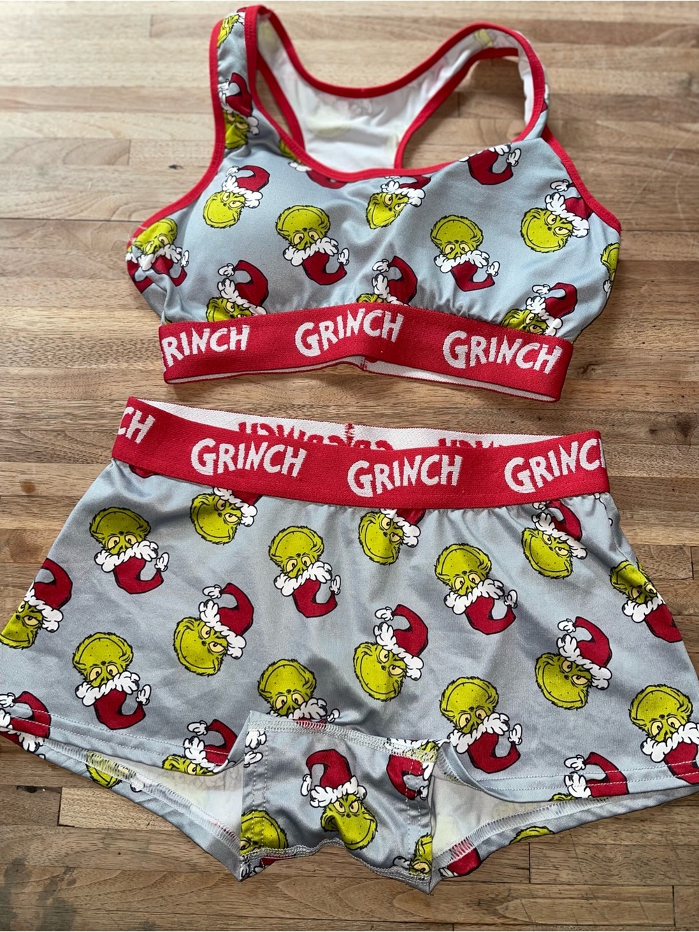 The Grinch Bra and Boy-short Set | Women’s Small | Lounge Set